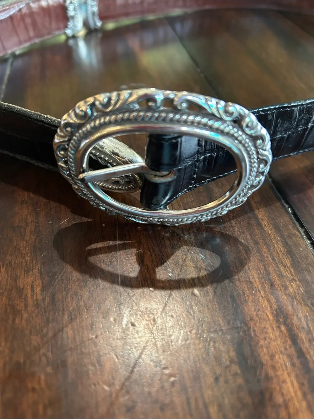 Brighton Women's reversible Black Croc-Embossed Leather Belt w/ Silver Buckle